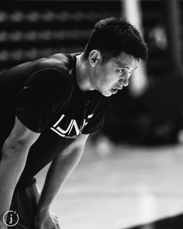 今晨北京首钢调整名单以备英超，止住颓势环节打磨，气氛紧张，赛季目标并未改变的简单介绍